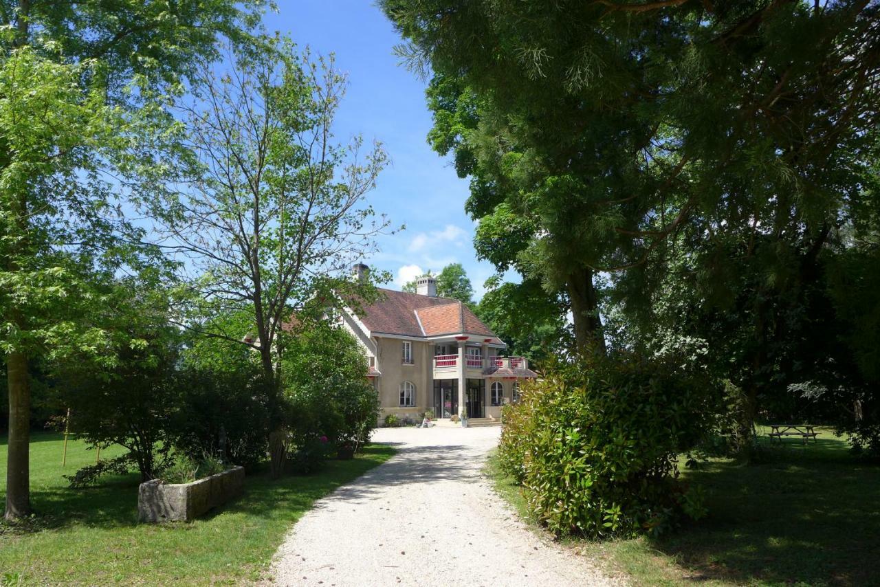 Domaine De L'Arche De Rene Au Lac Du Der Sainte-Liviere Exterior foto